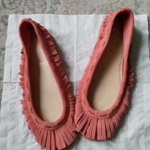 Sundance flat moccasin type